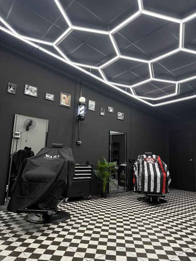 Huaruai Barber ตัดผมชายบุรีรัมย์
