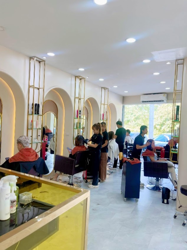 I am hair studio - 2