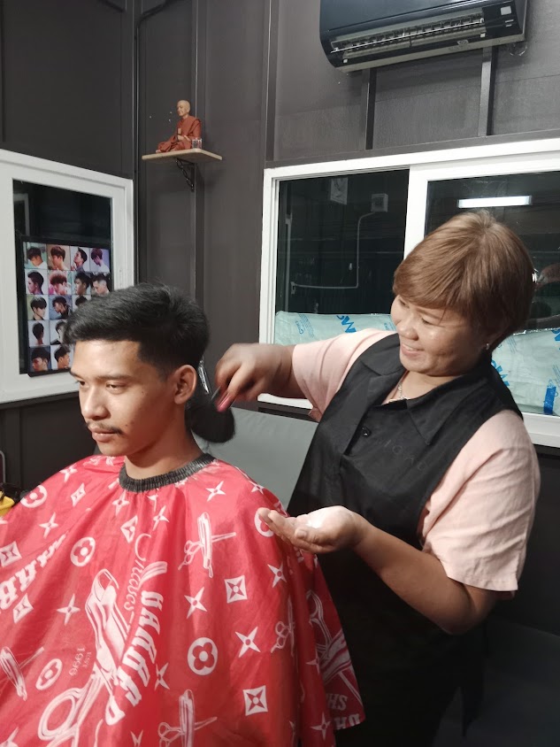 i patcha shop บริการร้านตัดผมชาย