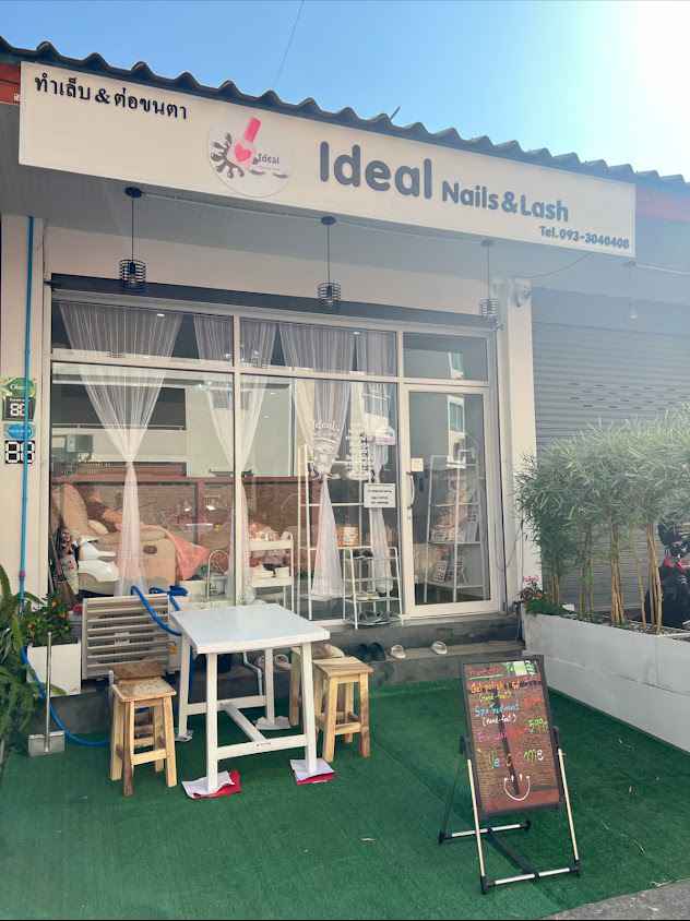 Ideal Nails&Lash CNX