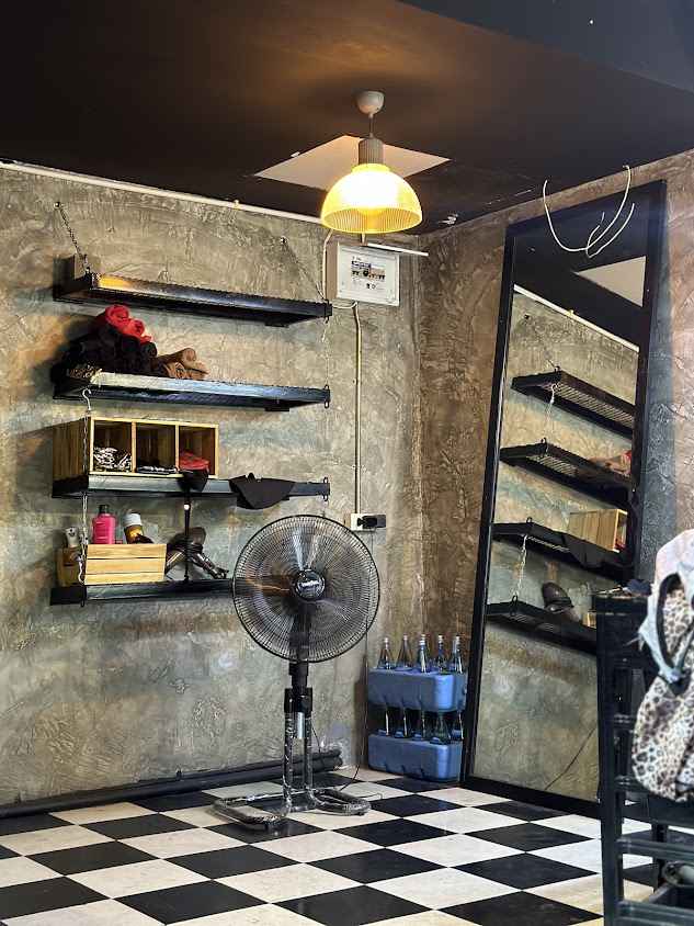 Indy hair salon - 3