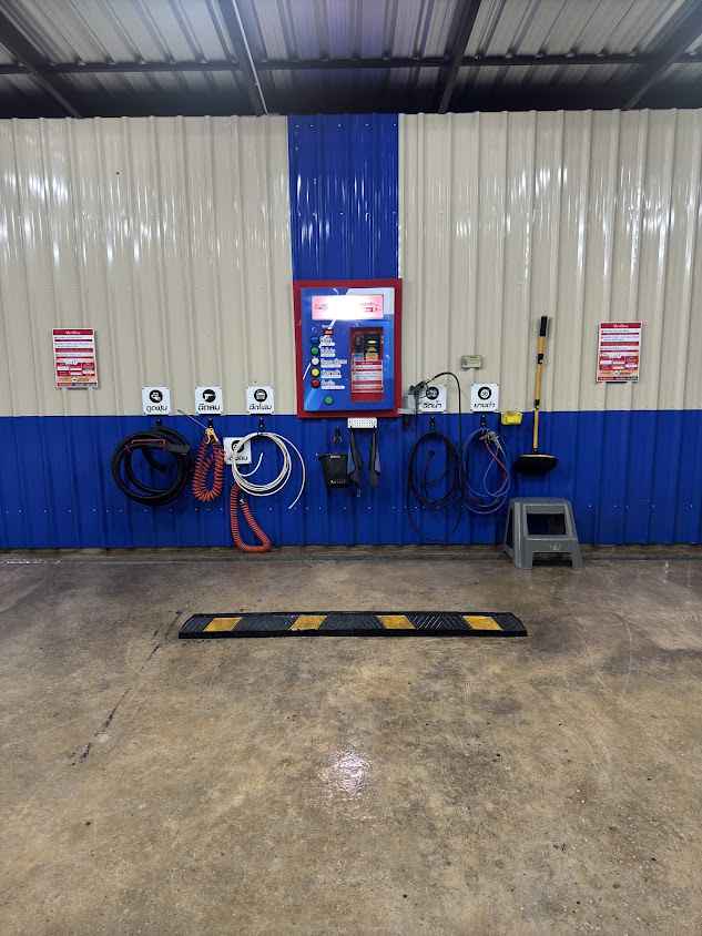 J&M Carwash ล้างรถหยอดเหรียญ 24 ชั่วโมง - 3