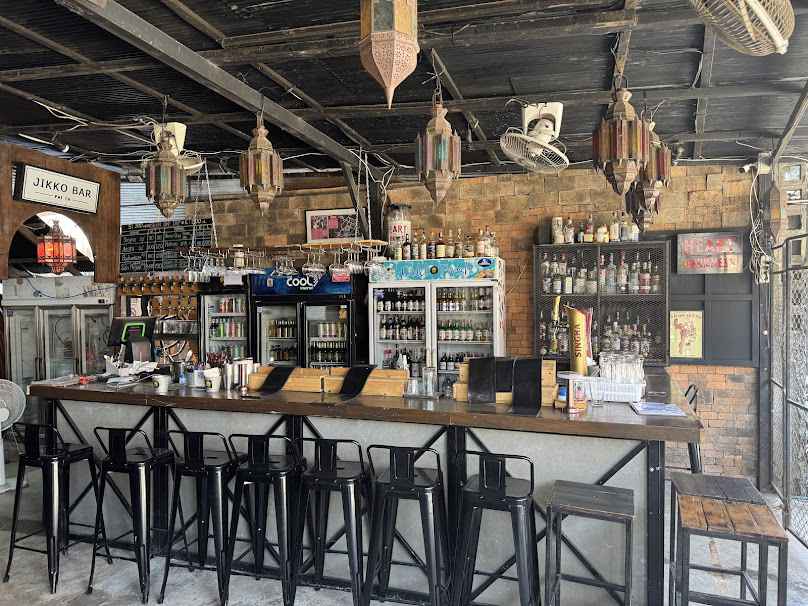 JIKKO BAR