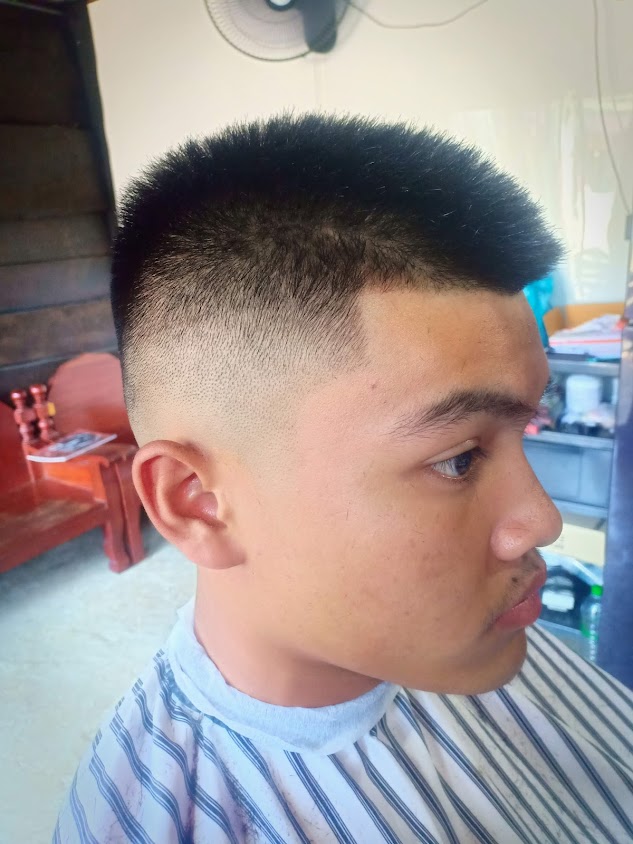 JP Barber Store & ธาราคาเฟ่ - 4