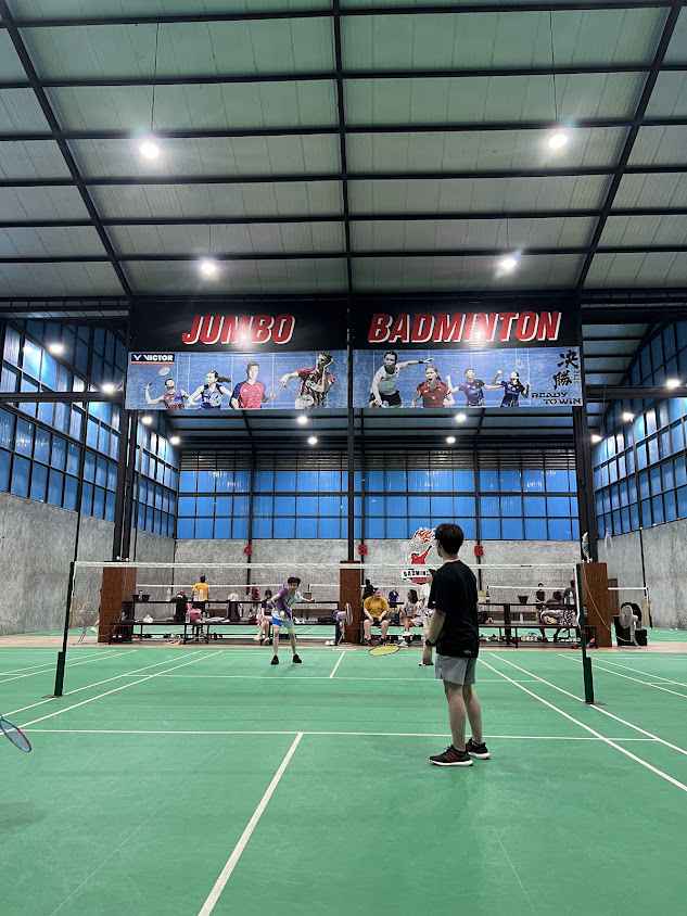JUMBO BADMINTON (จัมโบ้แบดมินตัน)