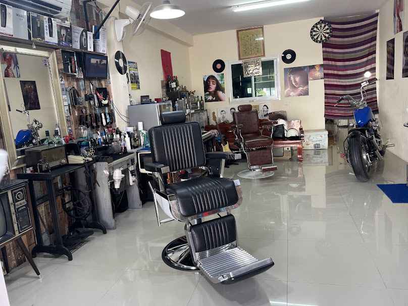 K.A. Barber ตัดผมชาย สไตล์วินเทจ - 4