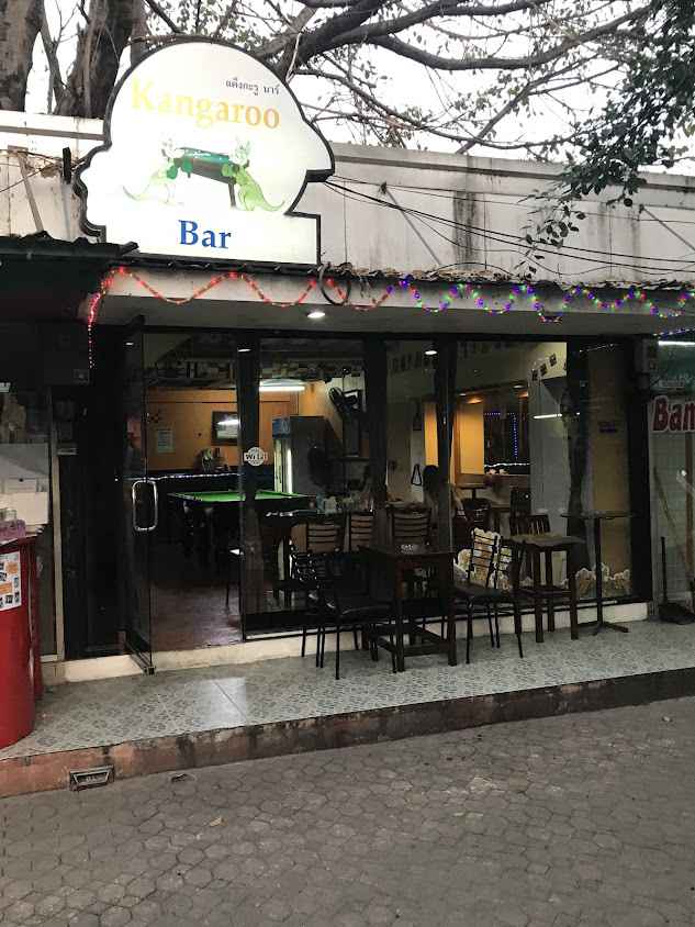 Kangaroo Bar - 1