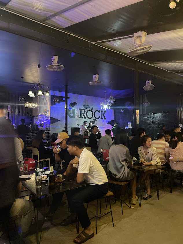 Keep Rock Cafe&hangout - 1