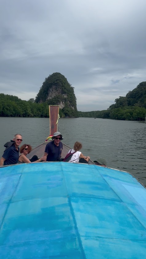Krabi private van rental รถตู้เช่ากระบี่ - 2