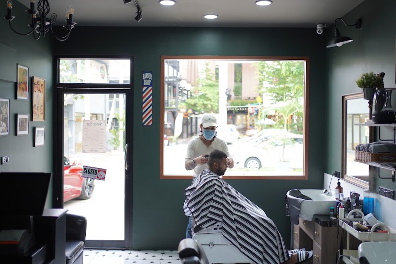 Krit Barber House