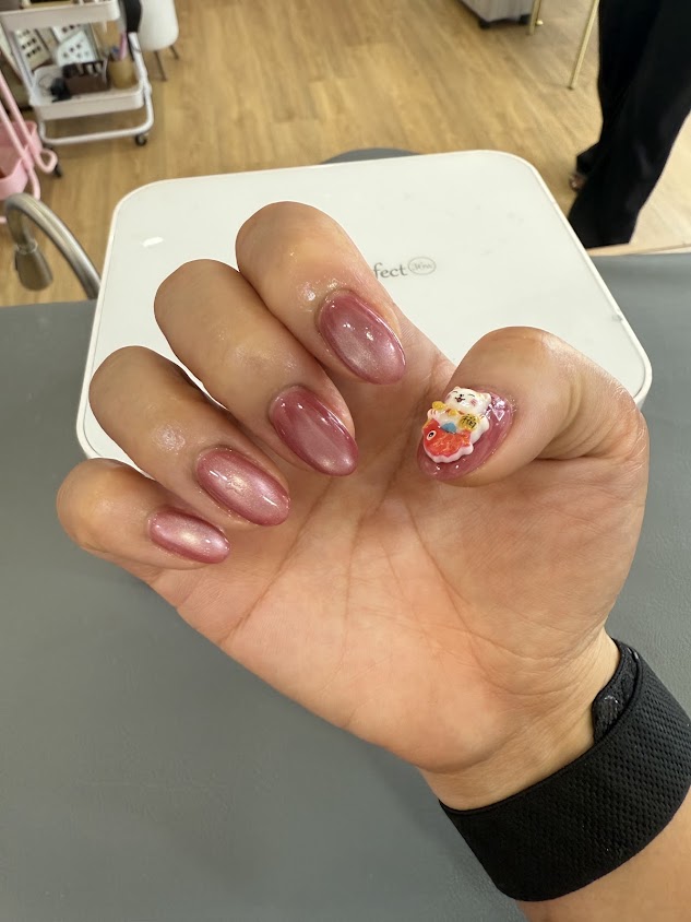 Lady First Nails Salon - 2