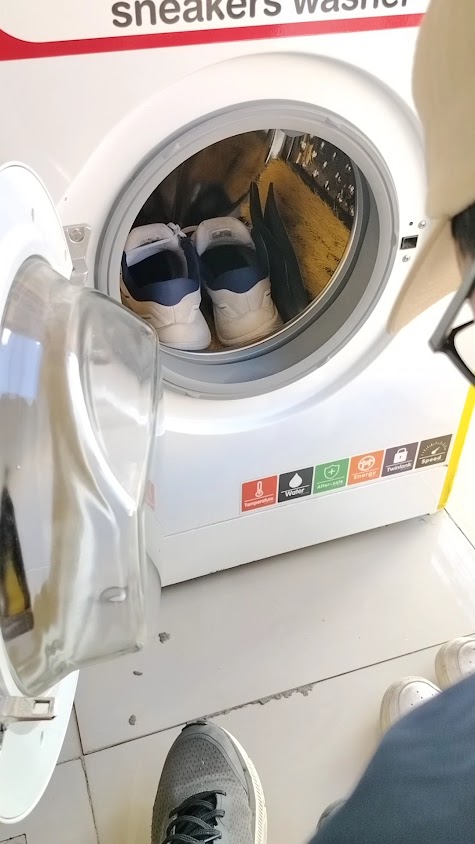 LaundryBar การเคหะ(ในเมือง) อุบลราชธานี | ร้านสะดวกซัก ลอนดรี้บาร์ - 3
