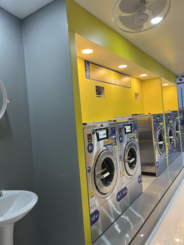 LaundryBar สาขา สนามมิ่งเมือง จ.สกลนคร l ร้านสะดวกซักลอนดรี้บาร์ l ซัก อบ ผ้า - 3