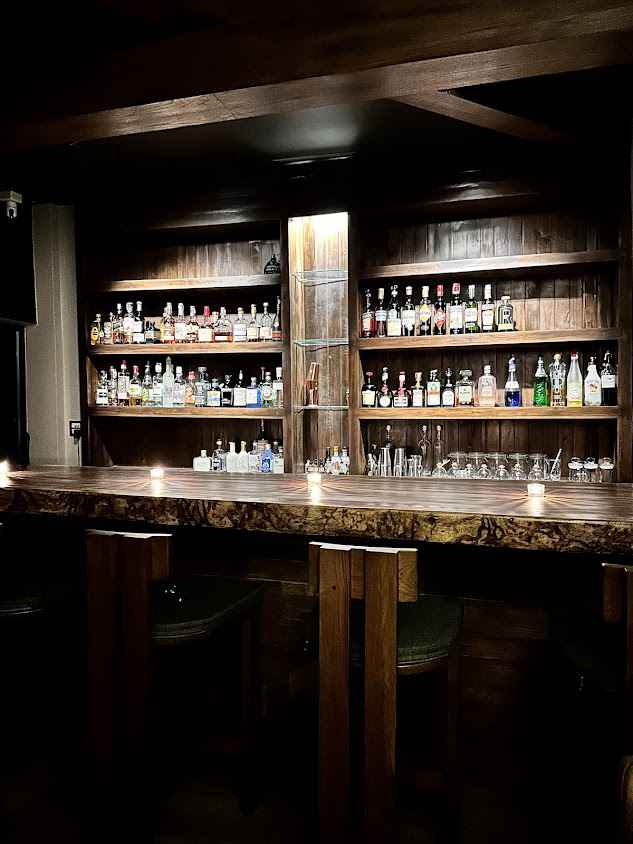 Limbo bar
