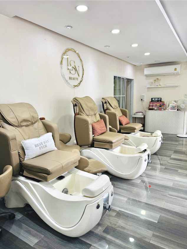 LSN beauty ล้านแสนงาม