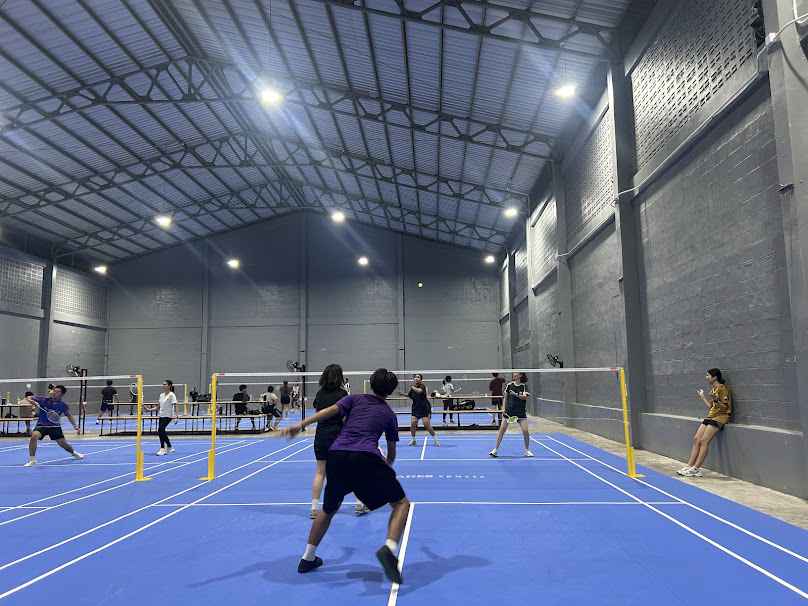 Lucky Badminton - 2