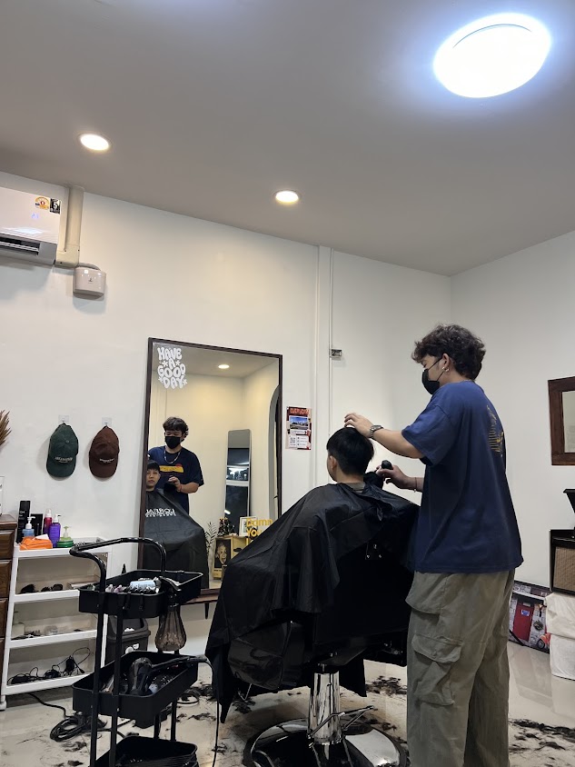 LUCKY HAIR HOUSE - 3