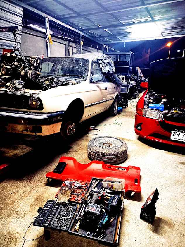 Mankung Garage - 3