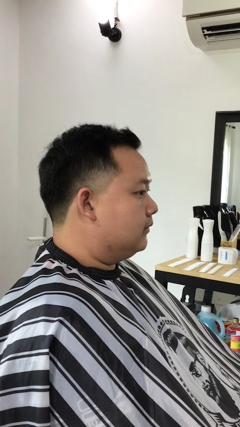 Manual Haircut & Slow bar - 3
