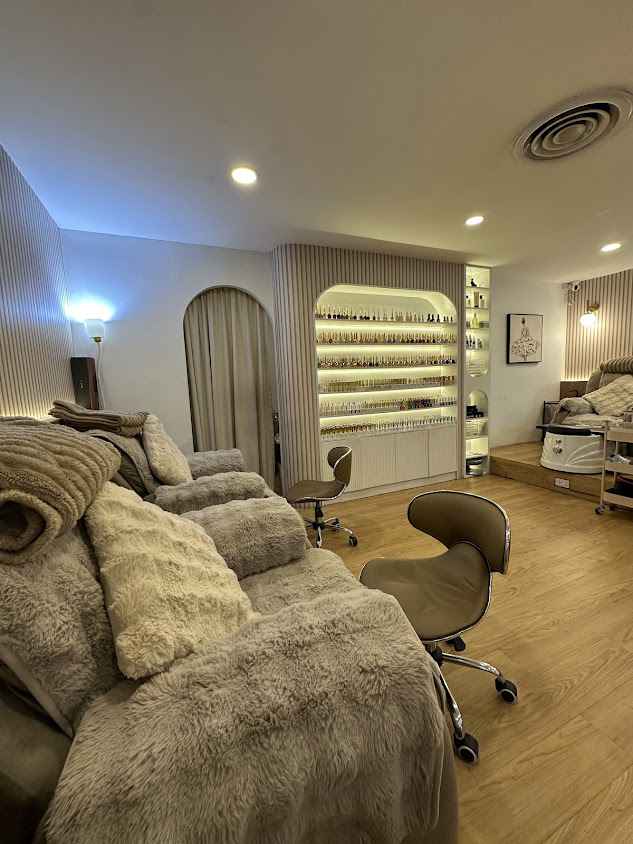 MARIM Nail & Spa MAYA Chiang Mai ร้านทำเล็บเมญ่า - 2