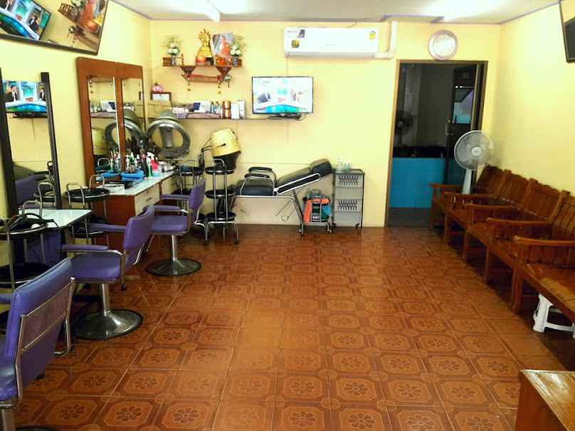 Meenar Salon - 4