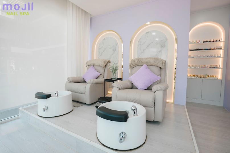 MOJii NAIL SPA - 2