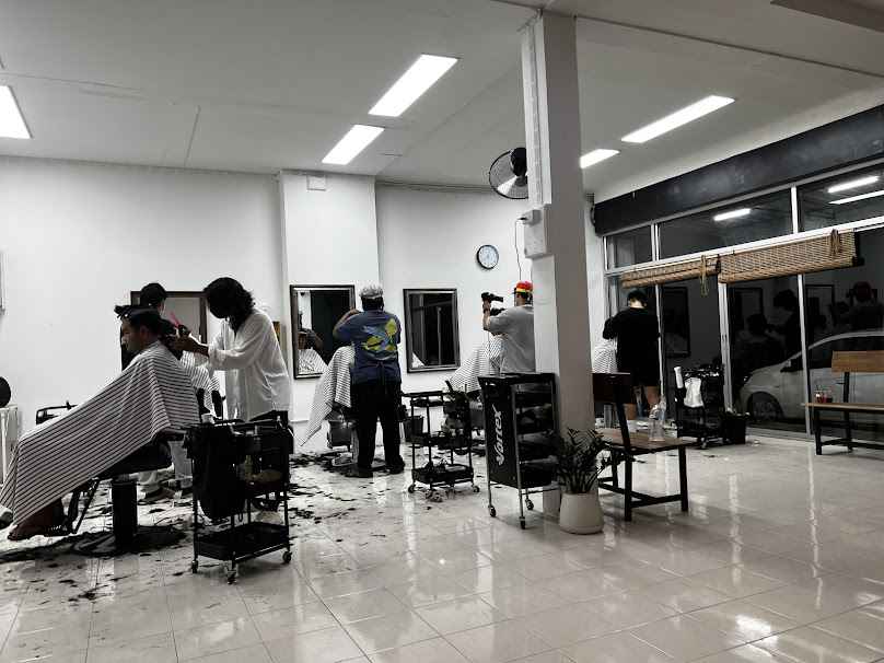 MOJO Barbershop - 4