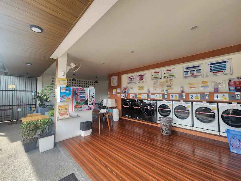 Moon Wash ร้านสะดวกซัก 24 ชม. [ ท่าบ่อ ]]