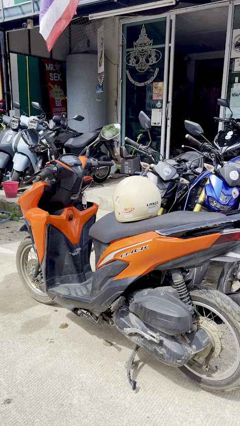 Mr.Sek MotorBike ForRent Byรถเช่าพี่เสก - 3