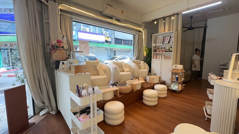 Nail.Haus Studio 2 สาขาสาทร ร้านทำเล็บ สปา ต่อขนตา แวกซ์ - 2