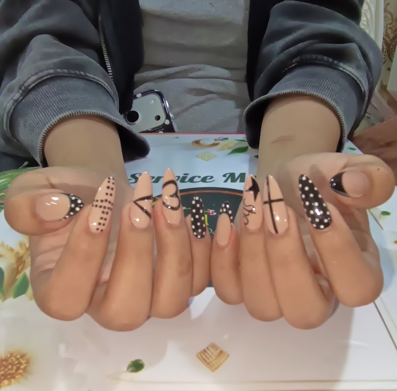 Nail Lana Nail and Spa Salon and Eyelash (ทำเล็บ ต่อขนตา) - 4