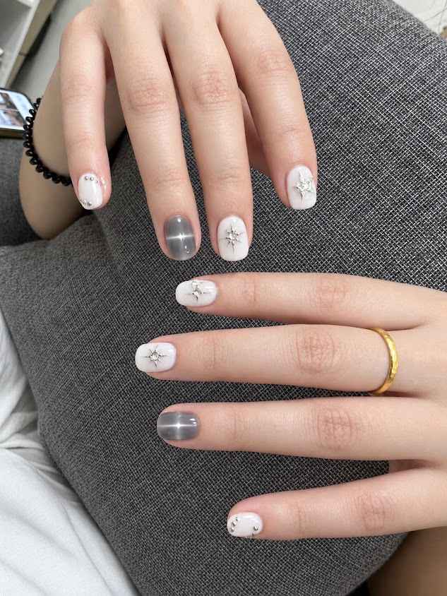 Nails on Mood - 2