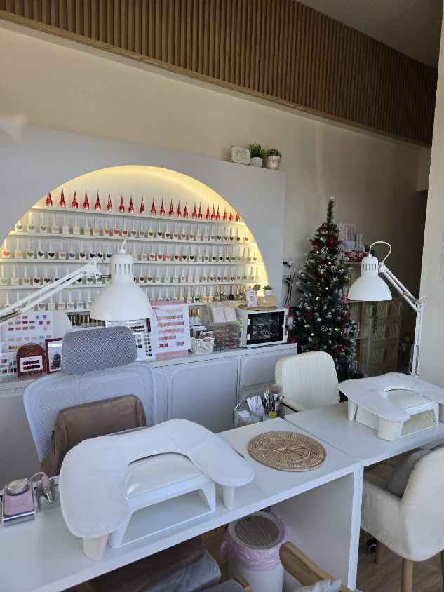 Nails Space