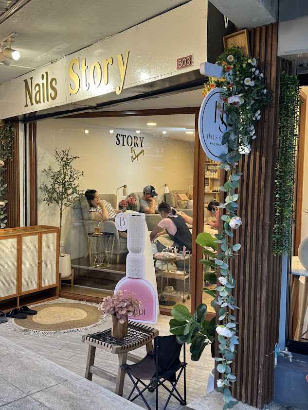 Nails Story - 2
