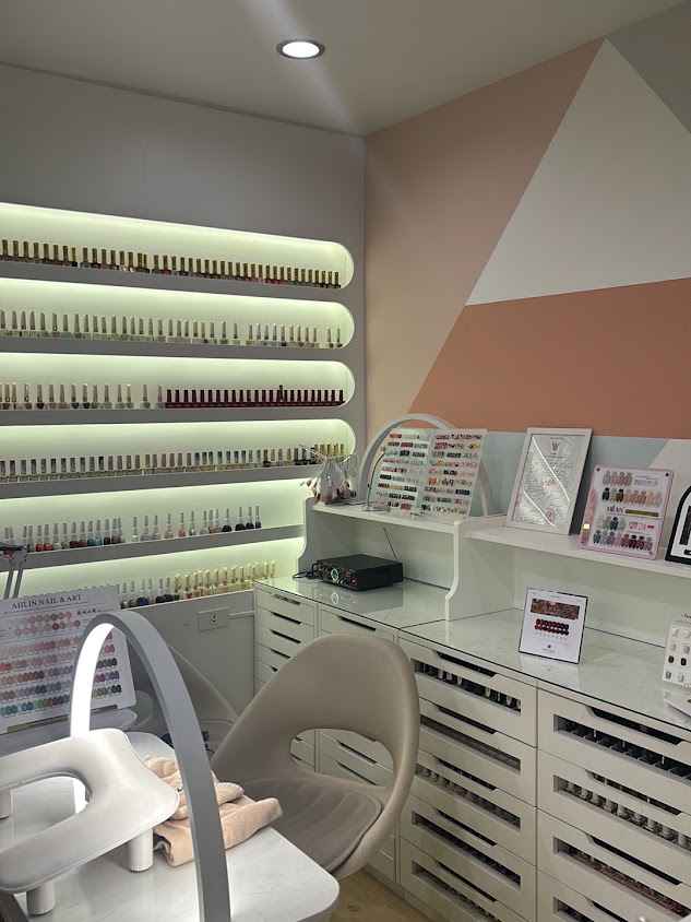 Naty Beauty House - 2