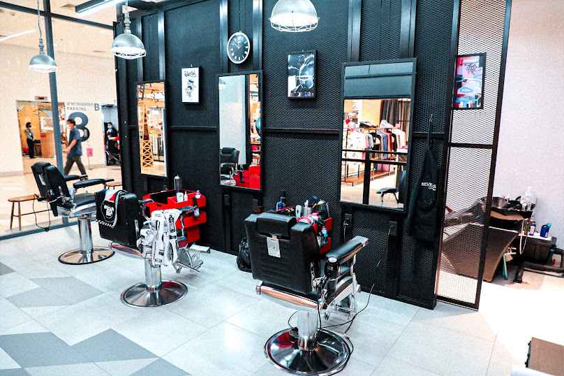 Neversay Cutz The mall Ngamwongwan