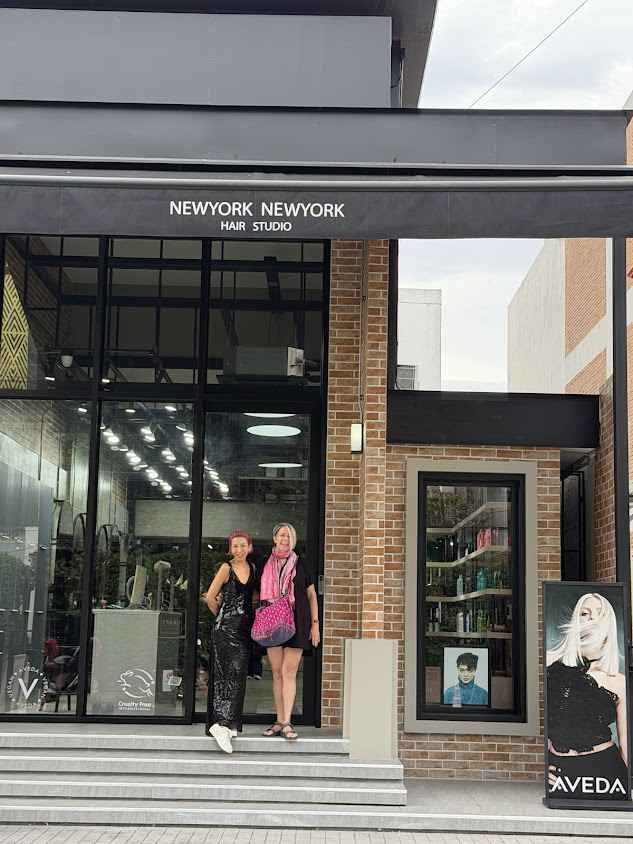 Newyork Aveda Nimman hair studio - 4