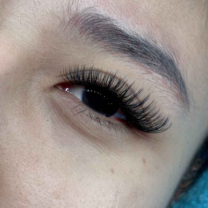 Ngam Ngon Nails & lash - 2