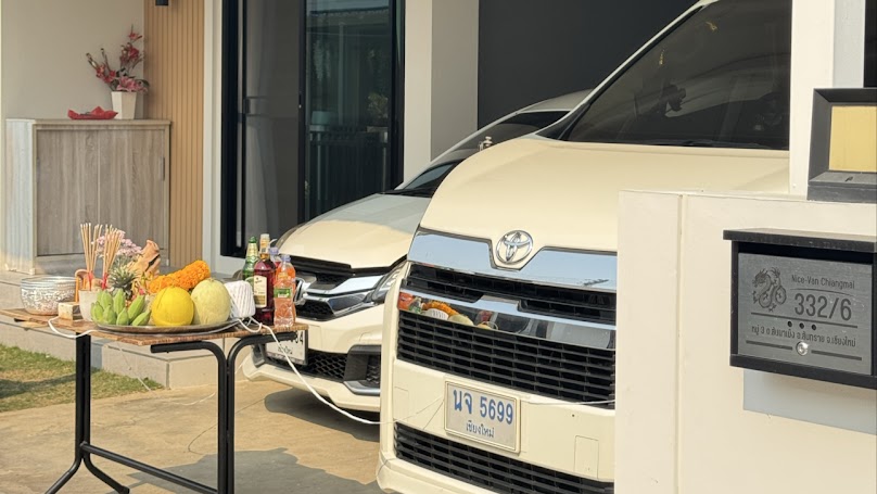 Nice-Van Chiangmai-รถตู้เชียงใหม่