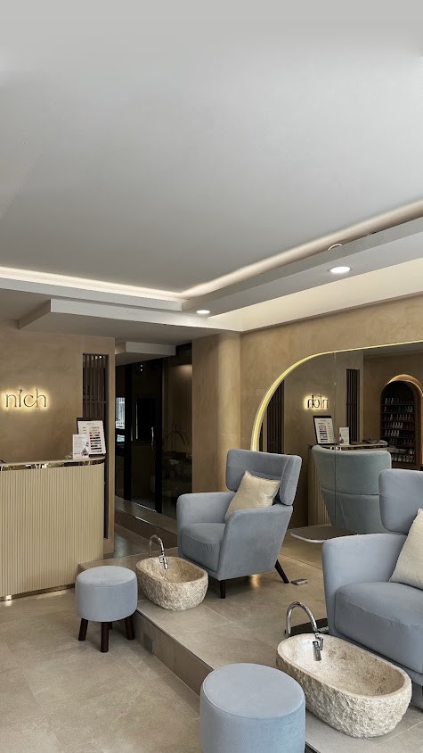 Nich Nails & Lashes ต่อขนตา ร้านทำเล็บ สปามือ-เท้า สปาหน้า