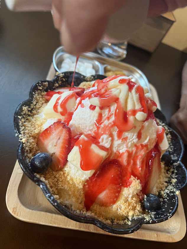 Night Chillin' @MFU Bingsu Food BBQ Korean Style - 2