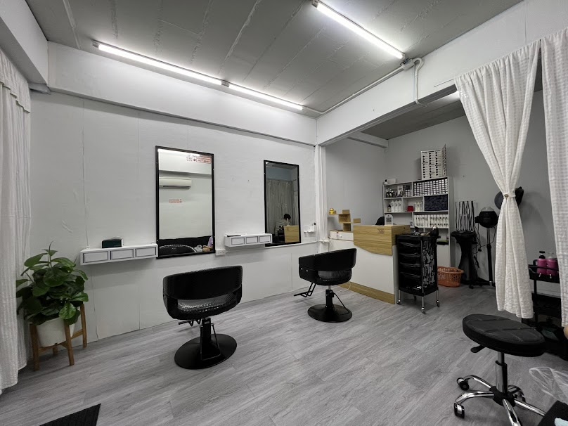 No.1 HAUS HAIR STUDIO - 4