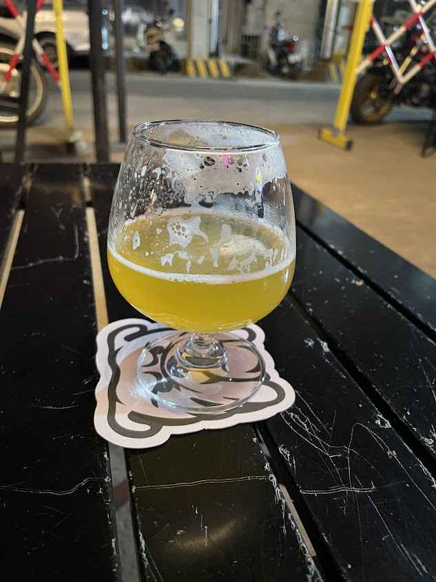 Nueasood Taproom - เหนือสุด แทปรูม - 3