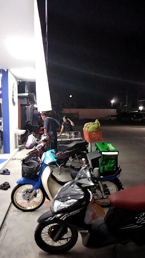 OK Washing สะดวกซัก 24 ชม. - 2