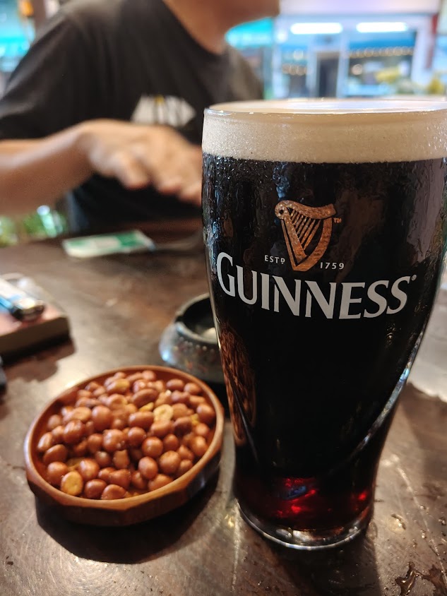 O'Kane's Irish Pub : โอเคน ไอริชผับ แอนด์ เรสเตอร์รองท์ - 3