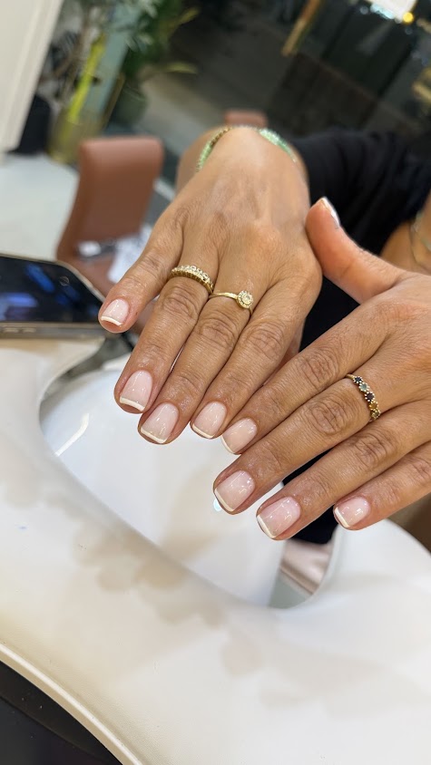 Olive Nails & Waxing Studio - 2