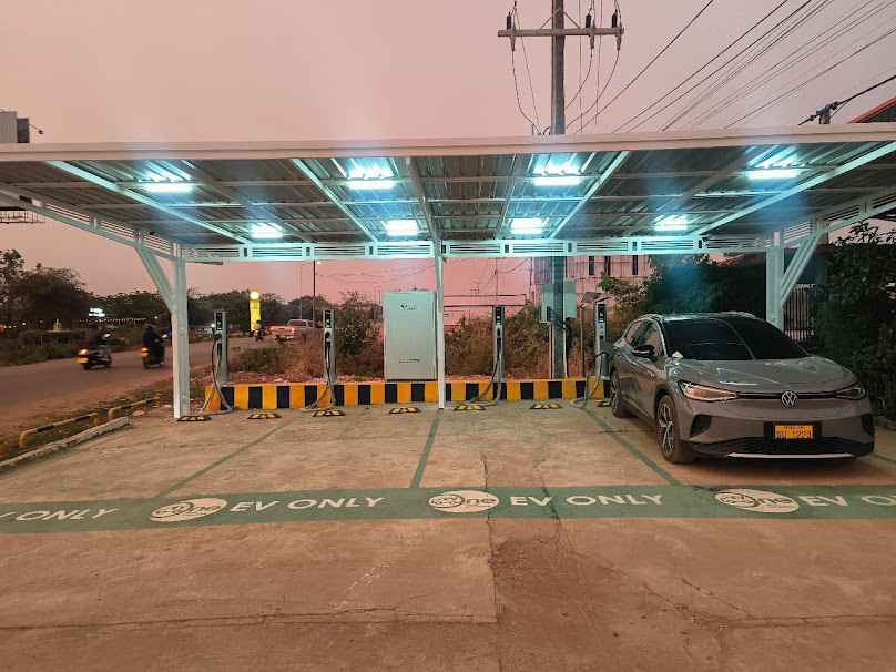OneCharge Charging Station12 - 2