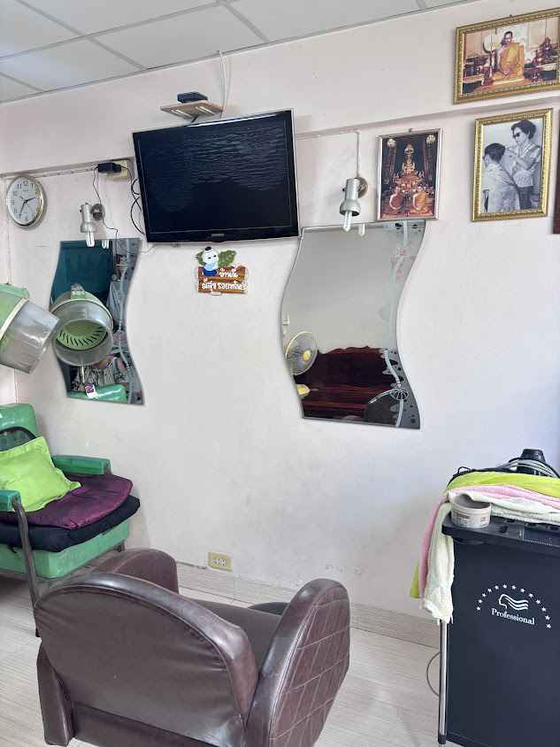 Onwara Beauty&Salon ร้านเสริมสวยอรวรา - 2