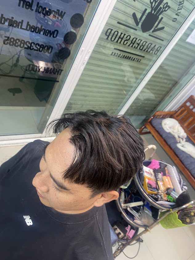 Overload hairdesign ตัดผมชาย เดทร็อค (ช่างเจฟ)