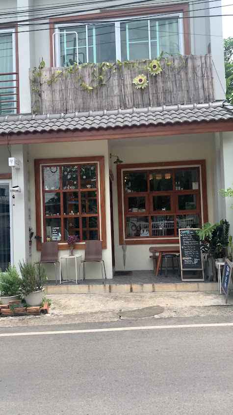 PAZZY BAR แพทซี่บาร์
